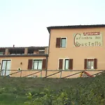 All'ombra Del Castello 3*