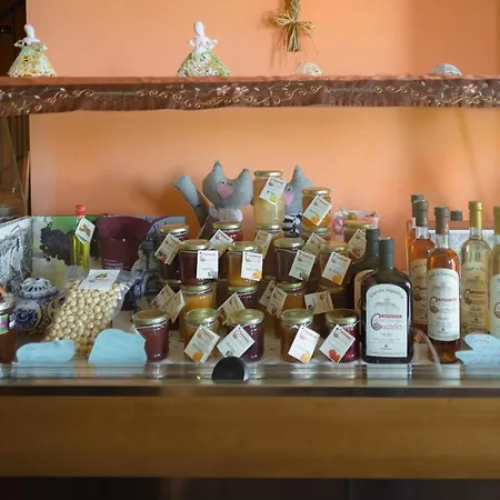 All'ombra Del Castello