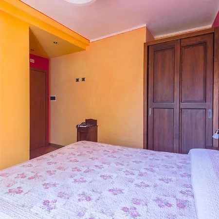 Bed and Breakfast All'ombra Del Castello Cigliè