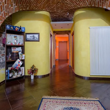 Bed and Breakfast All'ombra Del Castello 3*