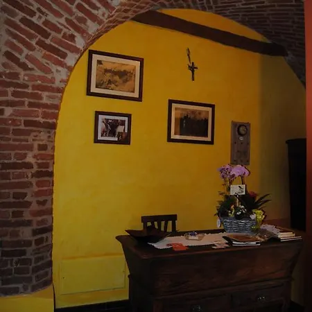 All'ombra Del Castello 3* Cigliè